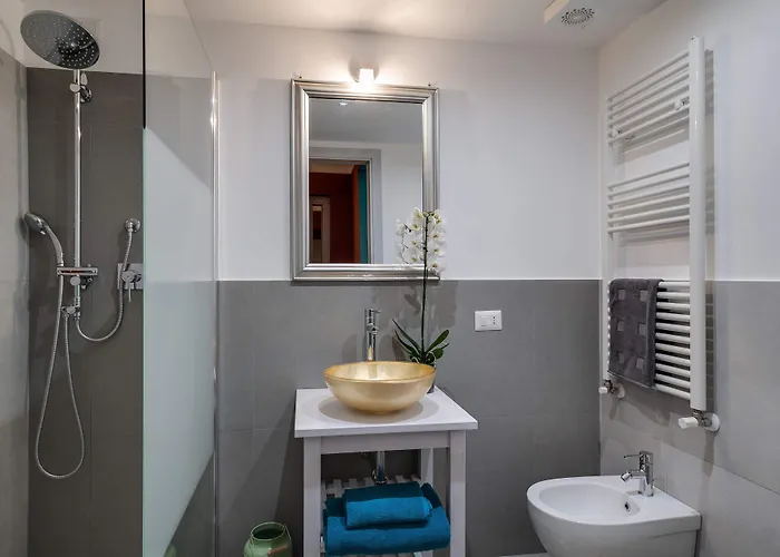 Femasuites